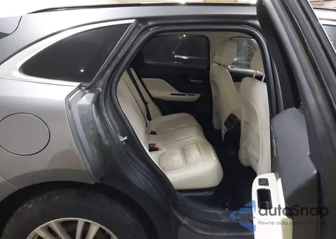 2017 Jaguar F-Pace 35T Prestige from USA, damaged, VIN SADCK2BV4HA490772